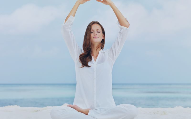 The Synergy of Yoga Therapy in Your Holistic Healthcare Journey